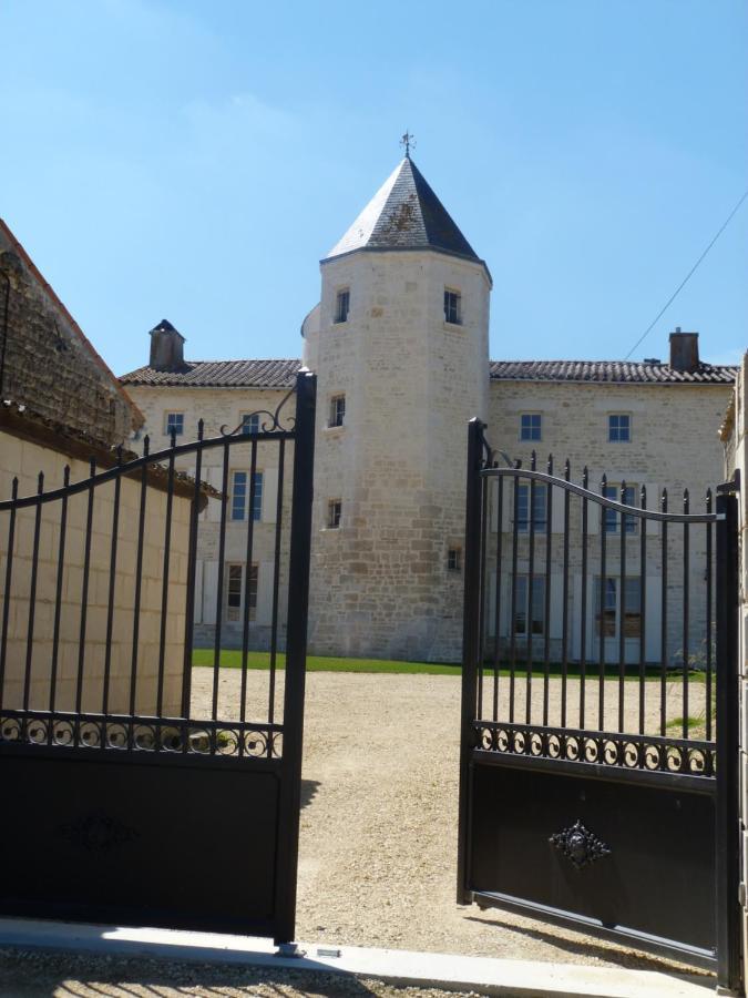 Logis De Pierre Levee Bed & Breakfast Bessines Luaran gambar
