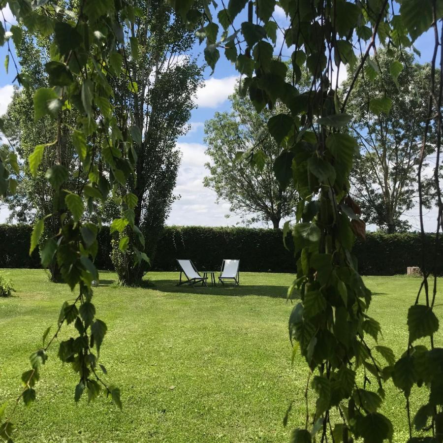 Logis De Pierre Levee Bed & Breakfast Bessines Luaran gambar